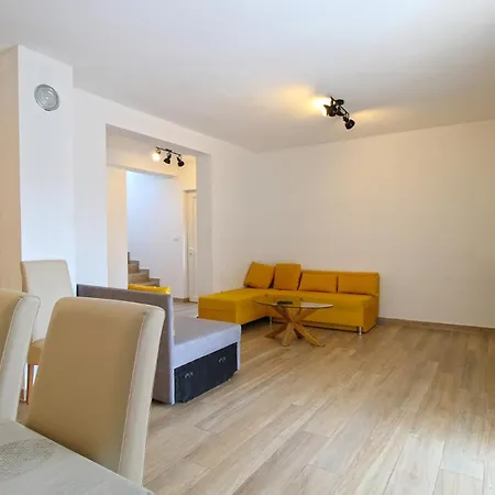 Seve 2183 בית נופש מדולין